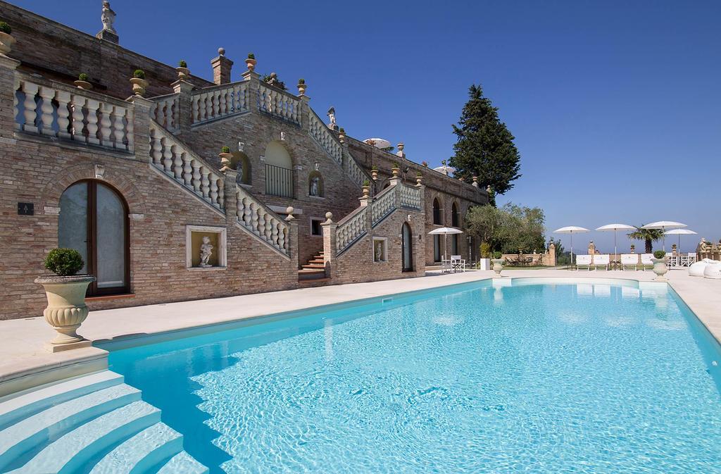 Hotel Cattani Stuart Xvii Secolo 4*